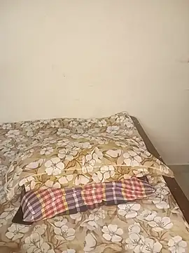 Ani77880 webcam