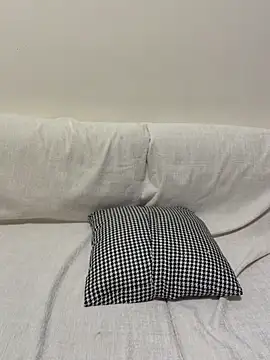 HappySadGirl webcam