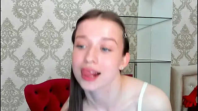 michelle_blus