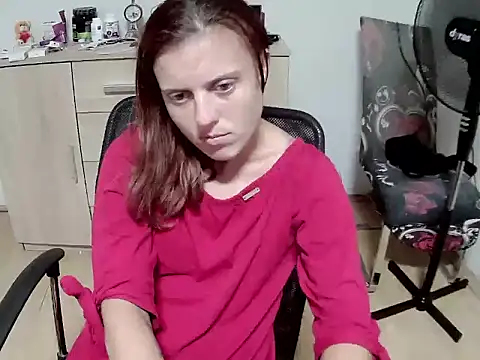NinaLiebert webcam