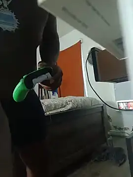 Kynghot228 webcam