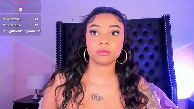 Scarlett_Valet webcam