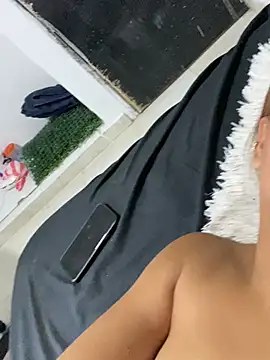 IsabellaRous_Oficiall webcam