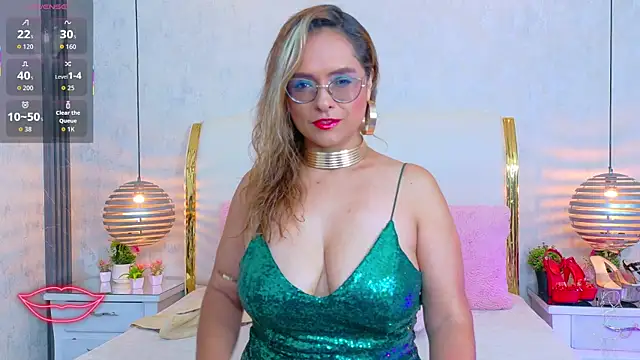 MarilynVega1 webcam