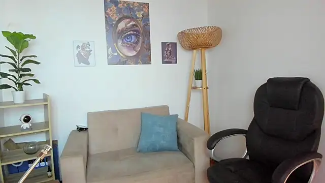 lucybloom_ - LucyBloom_'s free webcam - UK Sex Cams