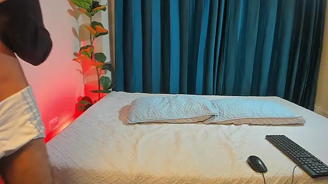 hell_dantex - Hell_Dantex's free webcam - UK Sex Cams