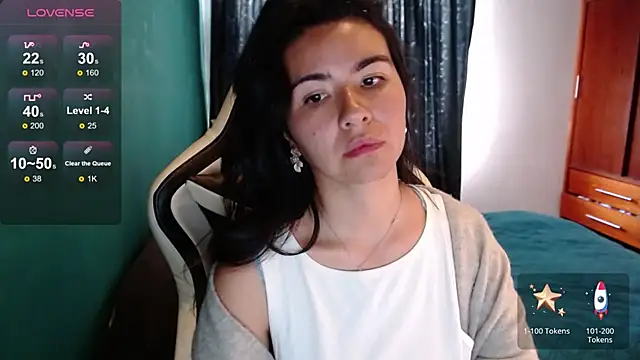 alice_middlee webcam