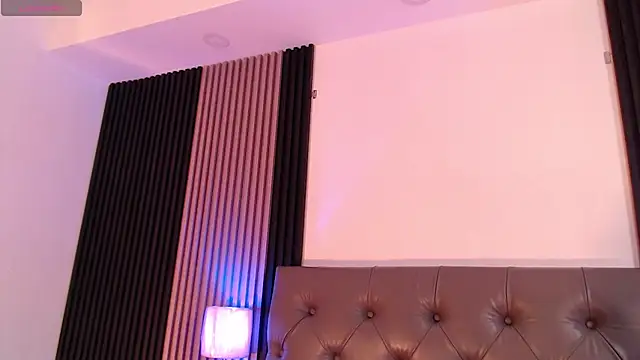 alicia_moom webcam