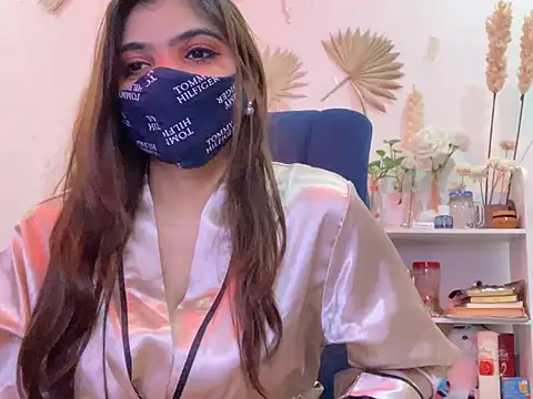Fantastic_ruby webcam