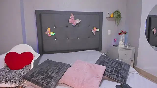 emma_lye webcam