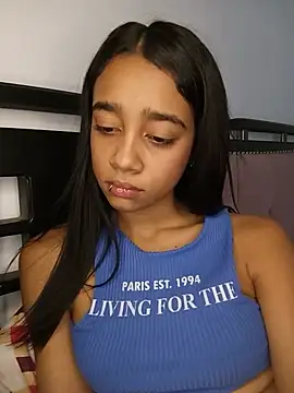 Zoe_Sweett18 webcam