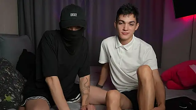 MattyandAiden webcam