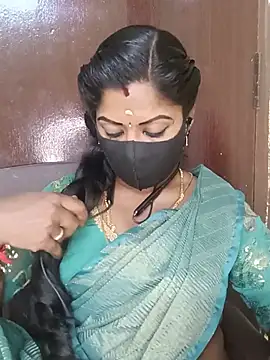 tamilammukuttyy webcam