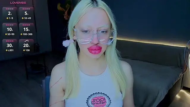 Luna_Beverly webcam
