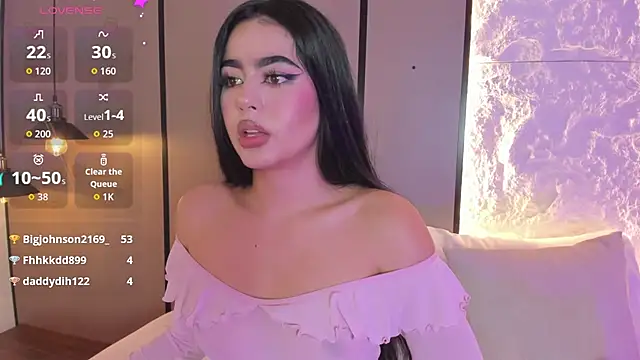 elara_bloom_ webcam