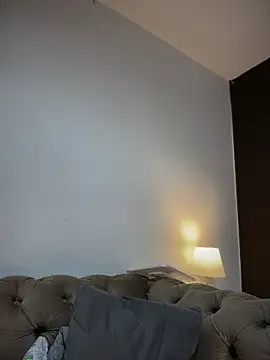 alana_gv webcam