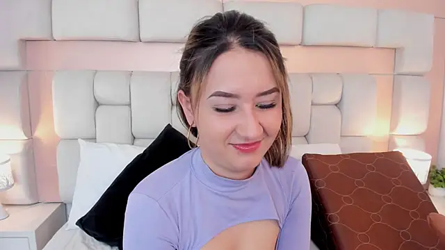 Arianna_Davis webcam