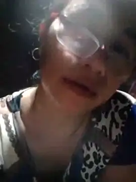 Mye_kiss webcam