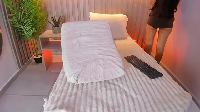 jazminmoree webcam