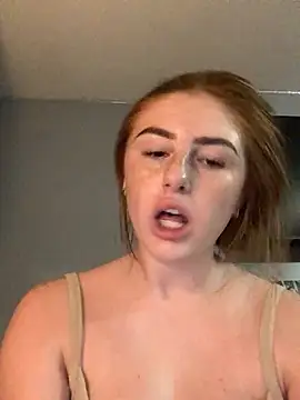 Redvelvetxx2 webcam