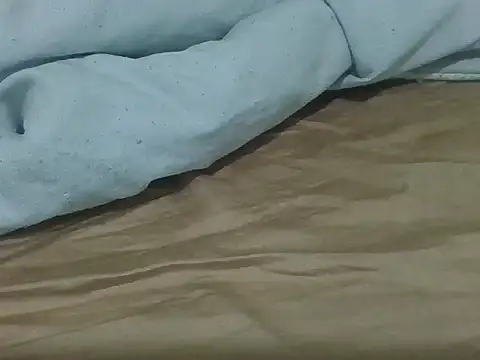 nasty-petite webcam
