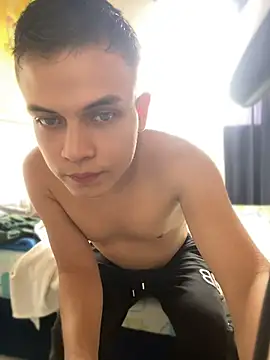 _Leo_Boy webcam