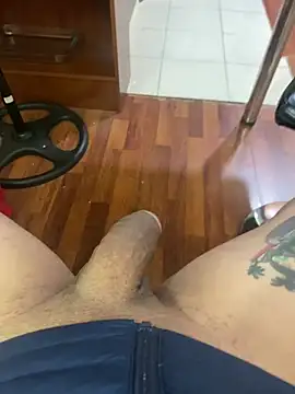 putobaiano22cm webcam