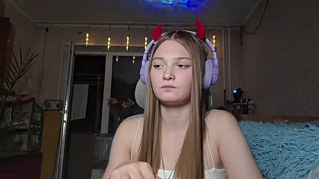ZelmaSauage webcam