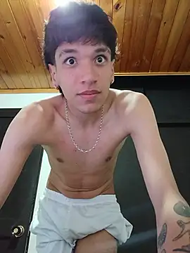 H3ll_B0Y_ webcam