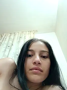 Virgin_Pussy_Love webcam