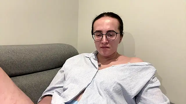 SofiaTease live cam on StripChat