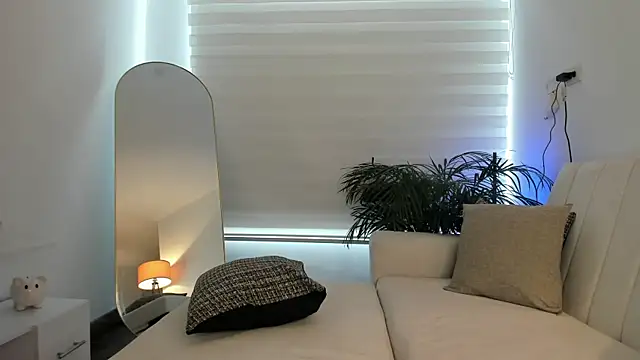 Ori_valentina webcam