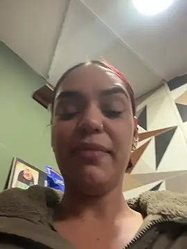 Sara-77 webcam