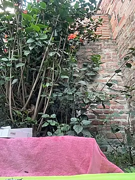Emily_Gomezz live sex cam