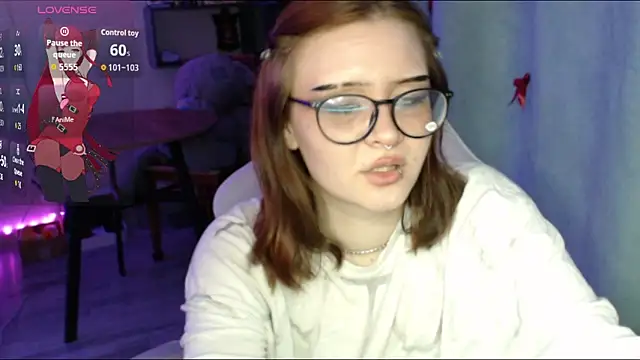 Monica__13 webcam