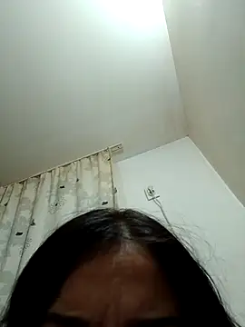 Virgin_Pussy_Love webcam