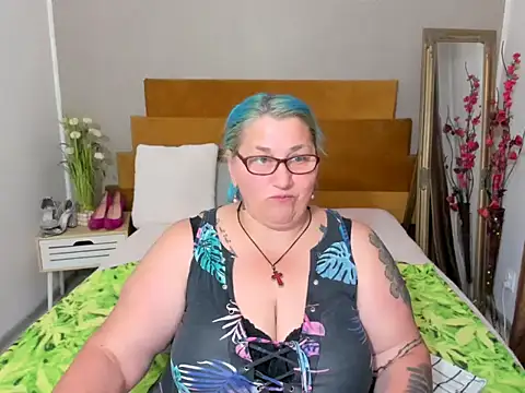 Sugarmommy_69X webcam