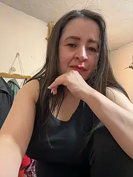 latinfemale webcam