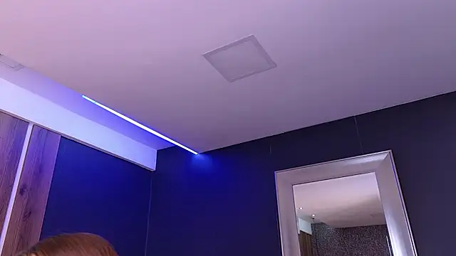 LolaGray__ webcam