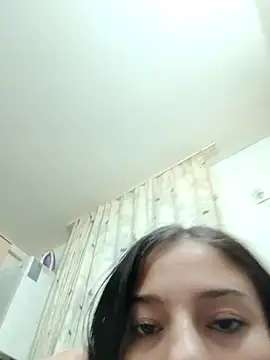 Virgin_Pussy_Love webcam