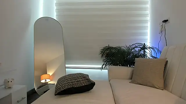 Ori_valentina webcam