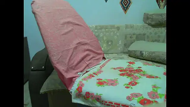 hyllda (Ask my age) - boody , pussy , ass , naked ...