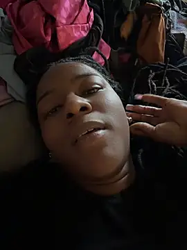 GirthGoddessCoco webcam