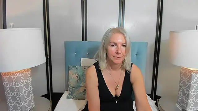 EricaTop webcam