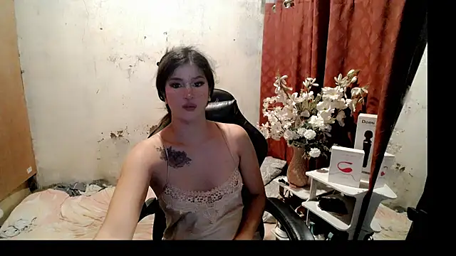 yanaleciousxx webcam