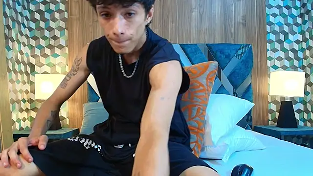 Lean_Portman live cam on StripChat