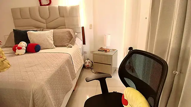 Naty_Stone webcam