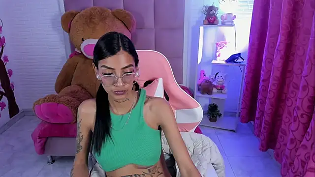 KarlaSlutSkinny__ webcam