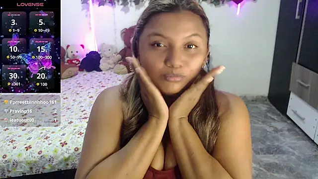 sexysusan4you live cam on StripChat