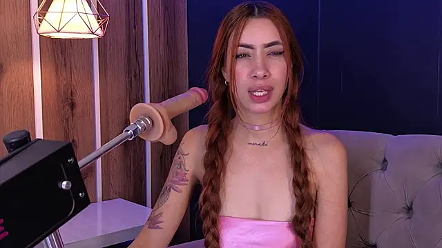 LolaGray__ webcam